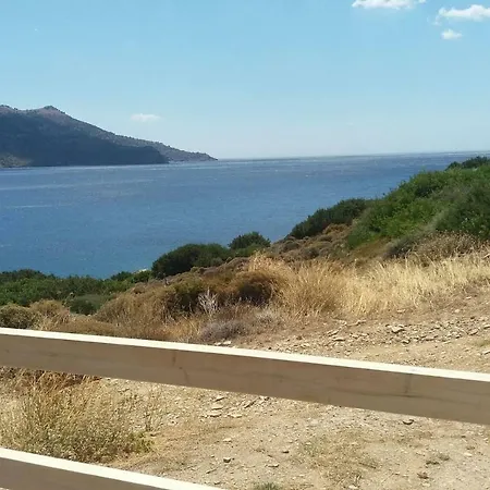 Seafront Superior 度假居 *